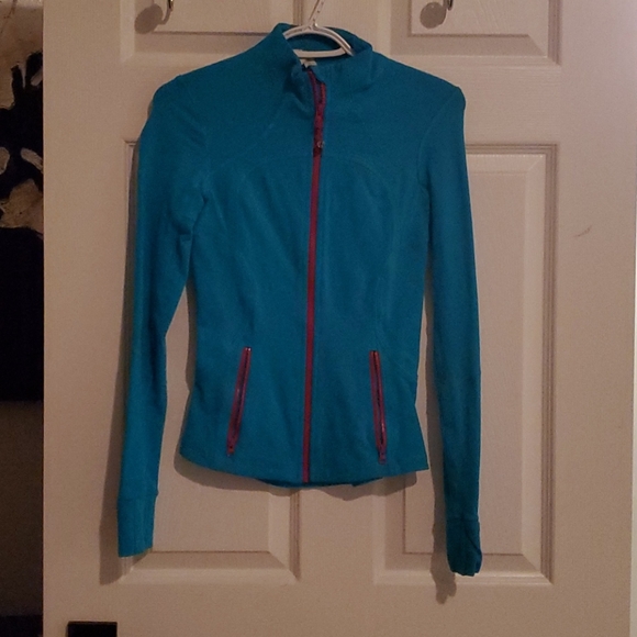 Sweater - Picture 1 of 1